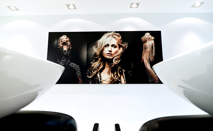 Hairdresser - Hair by PACO - Intercoiffeur with hair salons in Aachen, Cologne and Bonn - hair extension - hair thickening